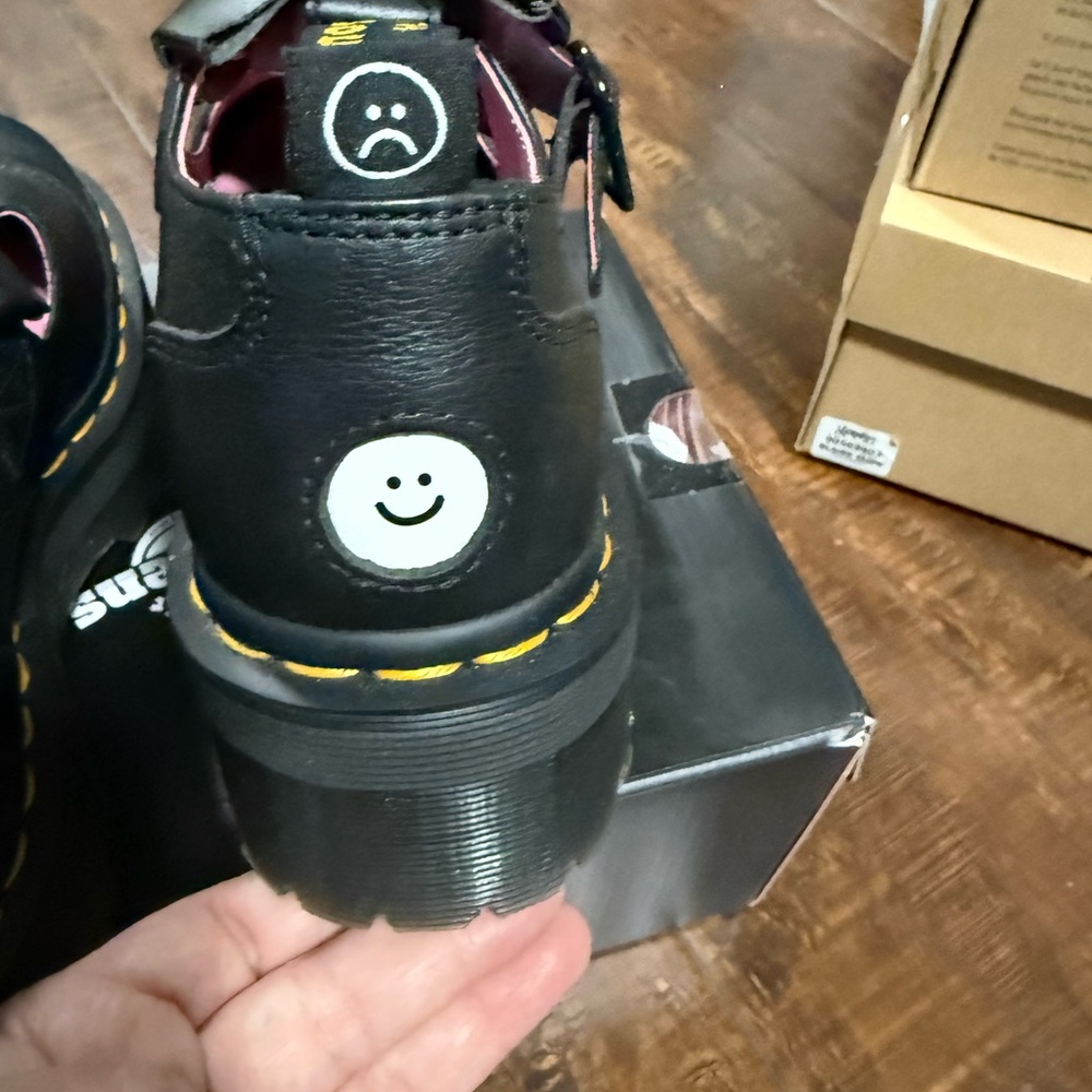 Dr. Martens BETHAN LAZY OAF LEATHER MARY JANES - Picture 7 of 7